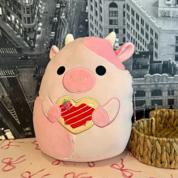 Squishmallows Other - NWT Squishmallows Reshma Cow Valentine Plush 12 Inch